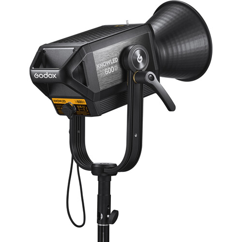 Knowled M600D – מנורת LED בטמפרטורת אור יום (Daylight 5600K) מבית Godox 